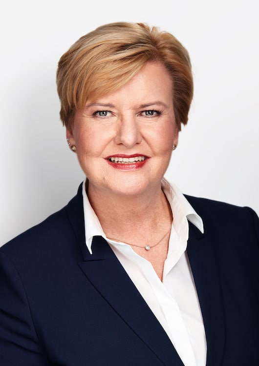 Dr. Eva Högl